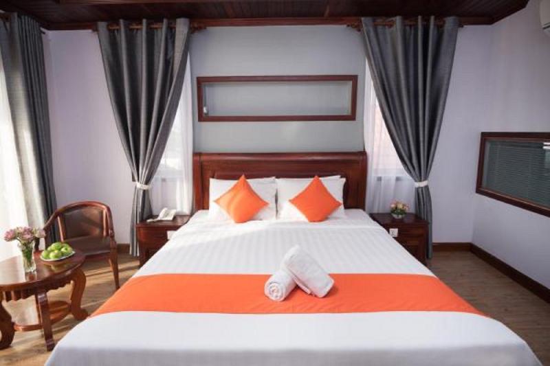 Antonios Villa Hotel Siem Reap Exterior foto